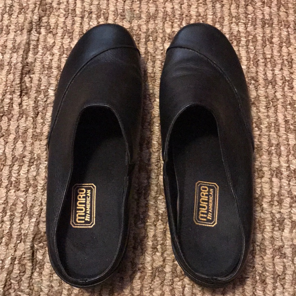 Munro Traveling shows